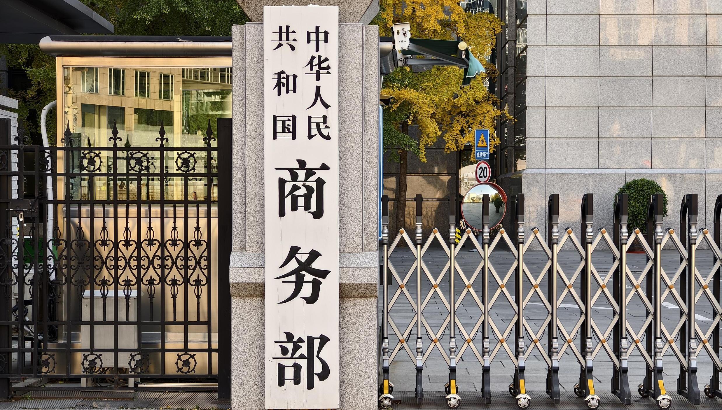 警方回应岁女童被高年级男生泼开水